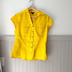 Y2K Bright Yellow Button-Down Blouse Form Fitting Size Small
